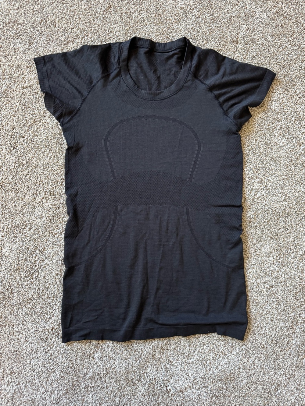Lululemon swiftly shirt